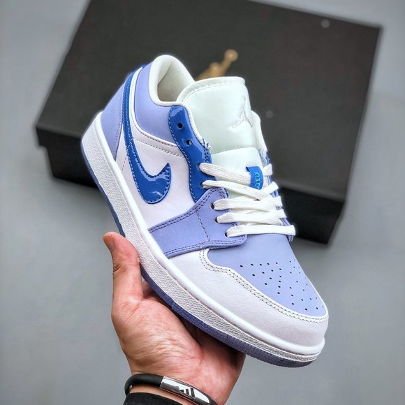 Nike Air Jordan 1 AJ1